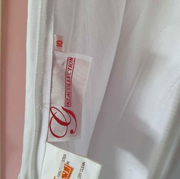 Size 10 wedding dress with matching shawl Ginza Collection - Picture 9 of 9